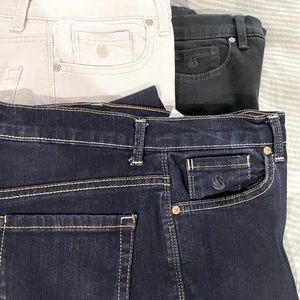 3 Pair! Gloria Vanderbilt Amanda Jeans, Size 8